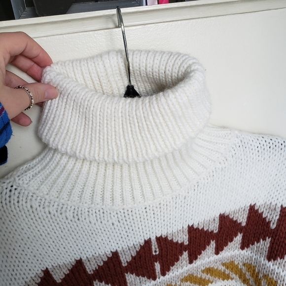 Elsamanda chunky wool alpaca blend turtleneck sweater, southwestern print, Sz S. - Picture 4 of 9